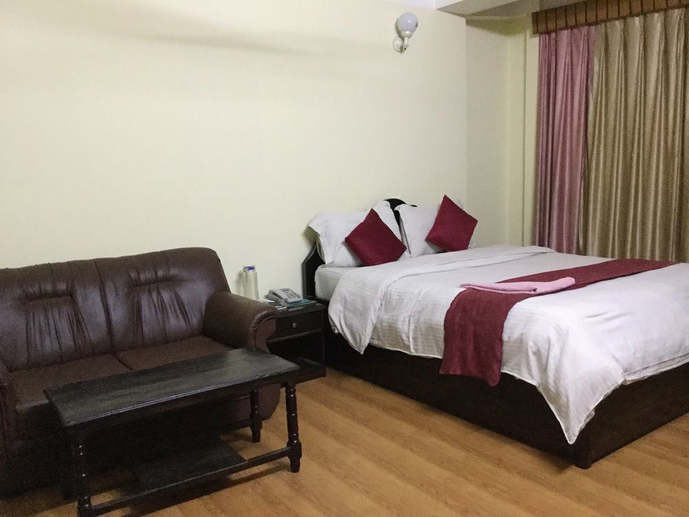 Hotel Everest Mount Holiday Kathmandu Exterior photo