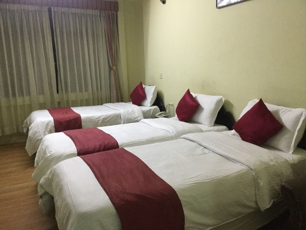 Hotel Everest Mount Holiday Kathmandu Exterior photo