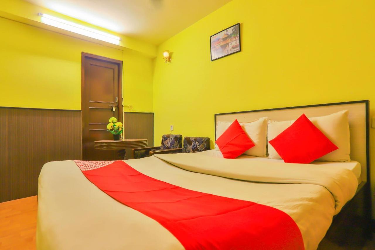 Hotel Everest Mount Holiday Kathmandu Exterior photo