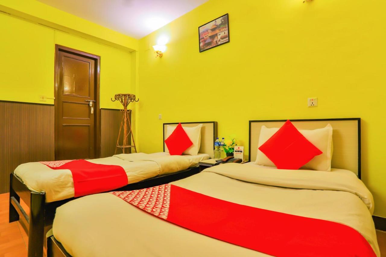 Hotel Everest Mount Holiday Kathmandu Exterior photo