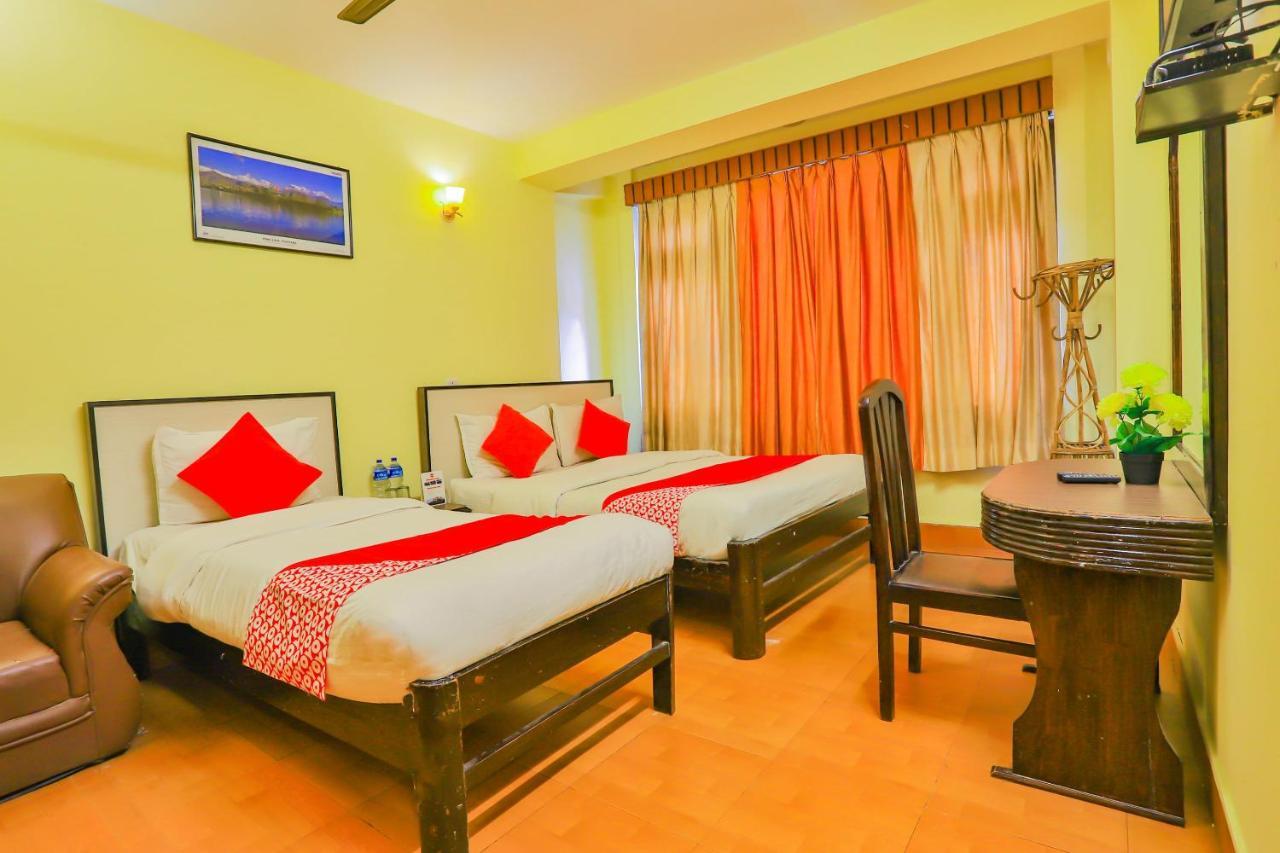 Hotel Everest Mount Holiday Kathmandu Exterior photo