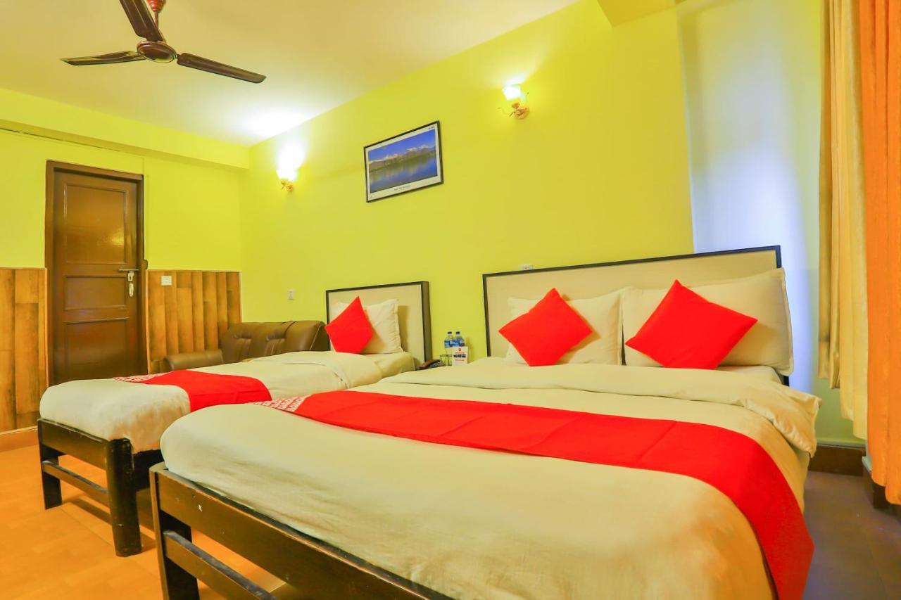 Hotel Everest Mount Holiday Kathmandu Exterior photo