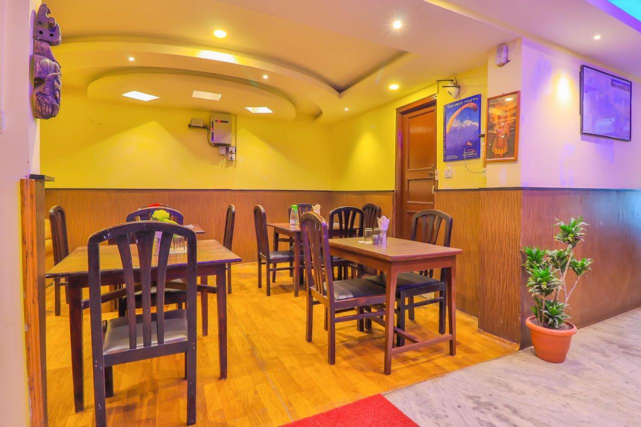 Hotel Everest Mount Holiday Kathmandu Exterior photo