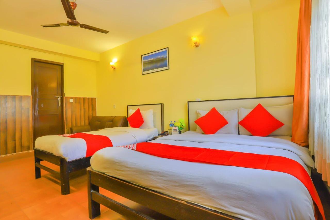 Hotel Everest Mount Holiday Kathmandu Exterior photo
